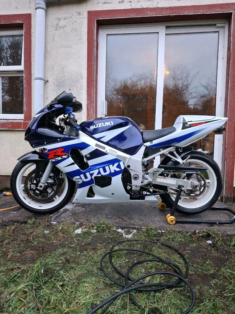 Suzuki GSX-R 600 K3 - Image 2
