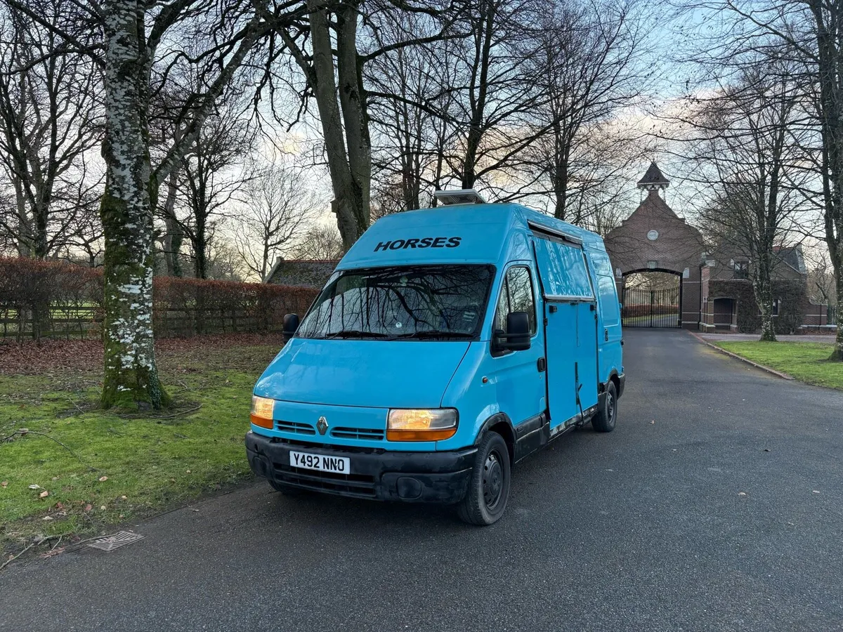 Irish Registration Horsevan 3.5T 2 Stall - Image 3