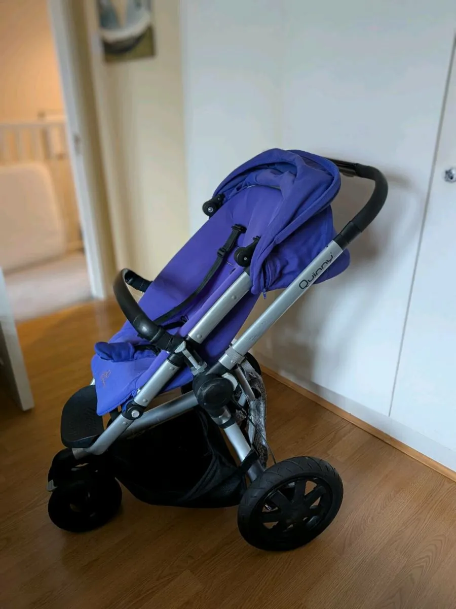 Quinny Buzz - Image 1