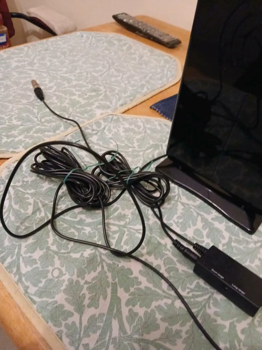 New tv indoor aerial . - Image 3