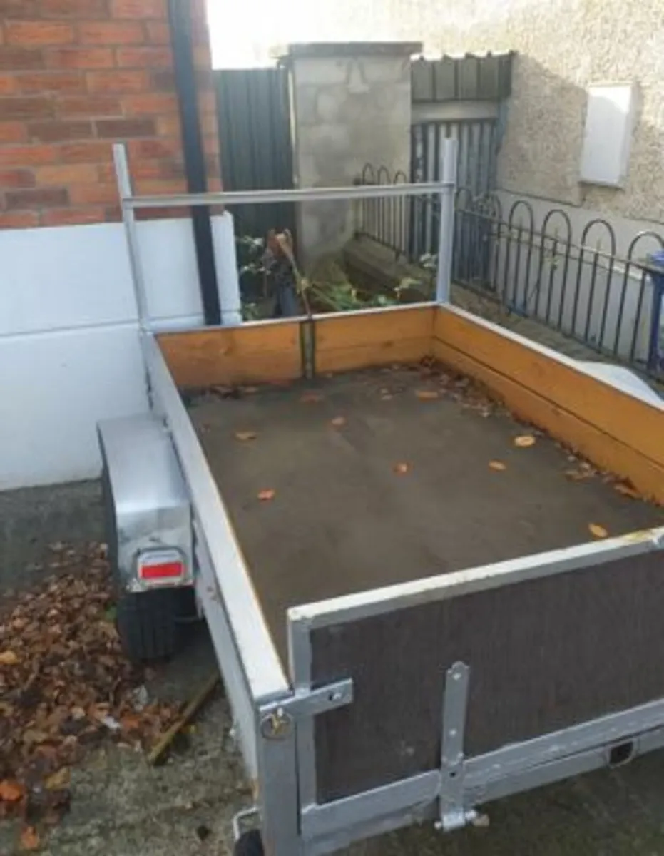 3 Trailers (4wheel) + (2wheel) + (Bike) - Image 4