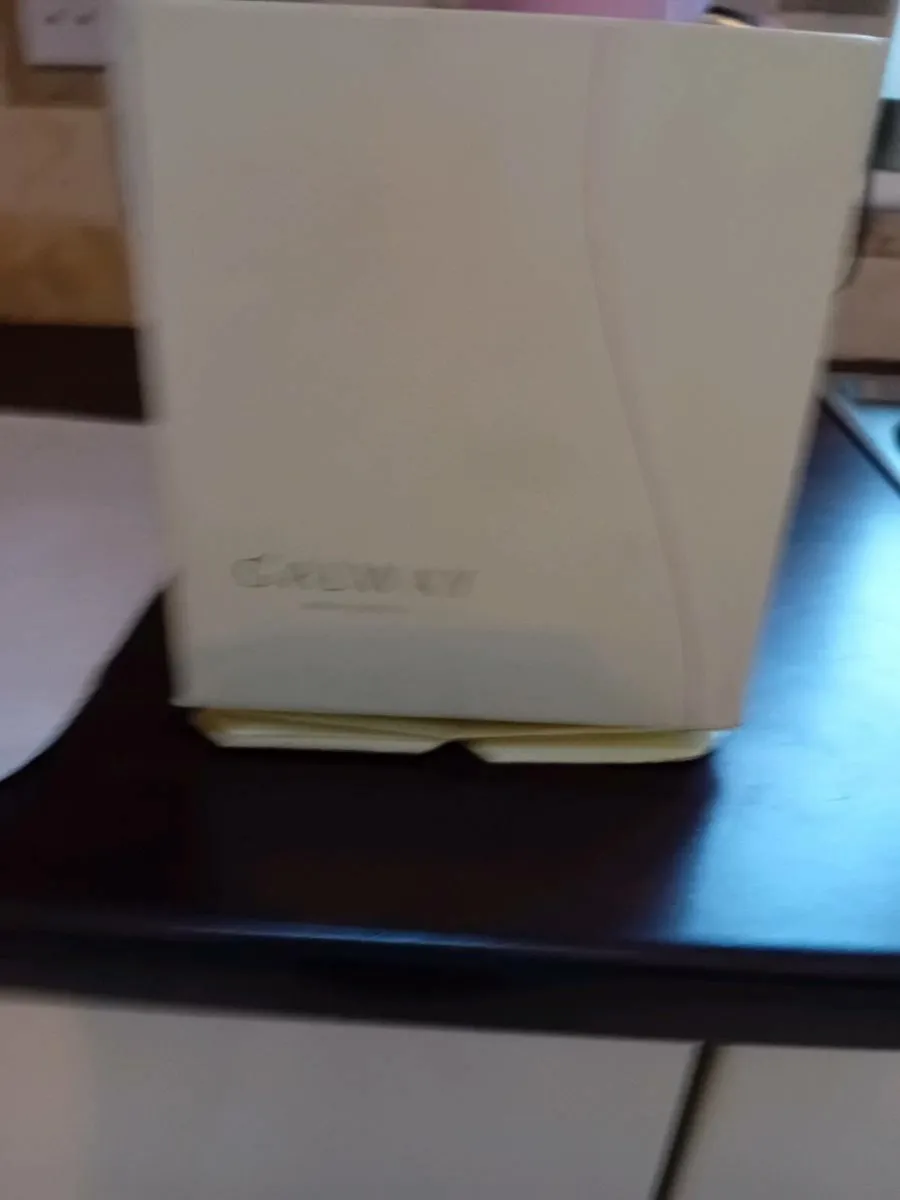 IRISH CRYSTAL WINE GLASSES - Image 1