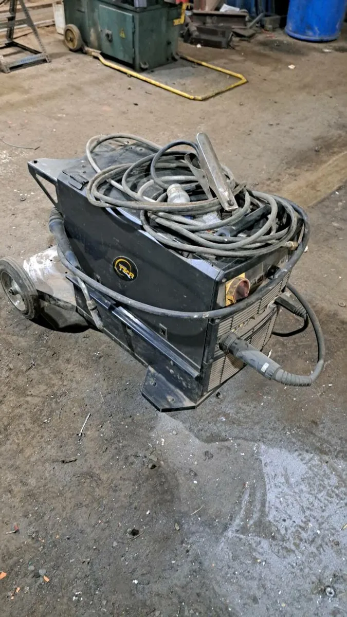 TER Mig/Tig 250A welder. - Image 1
