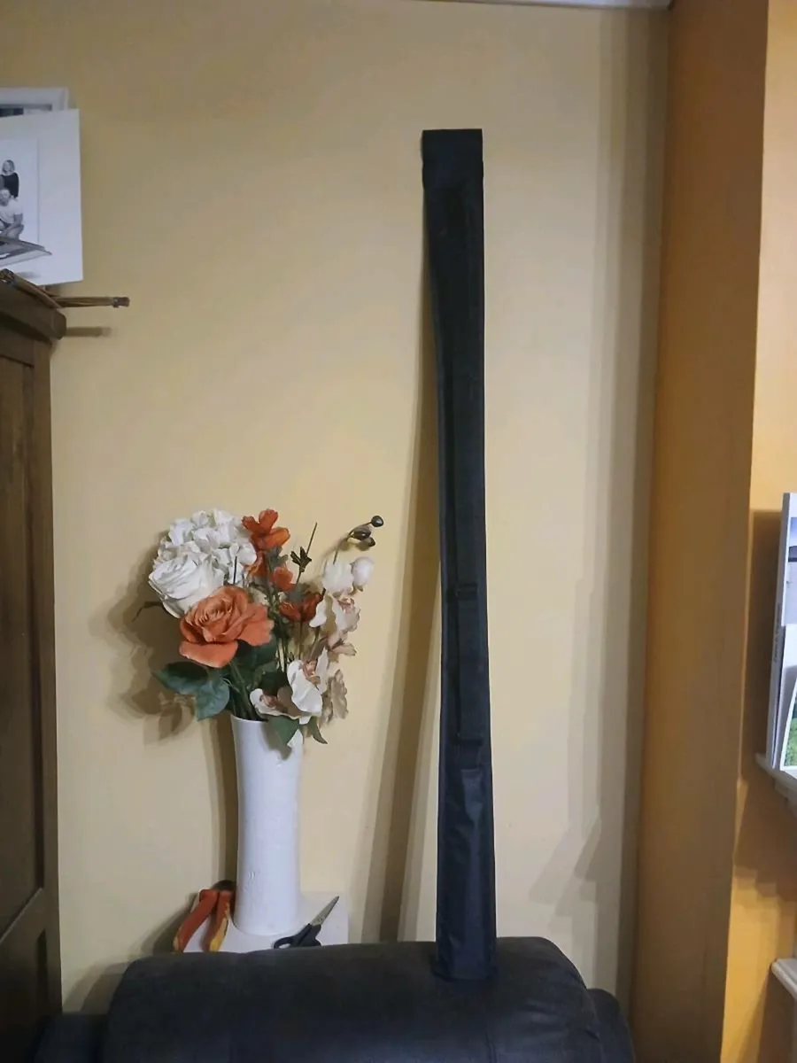 4 piece Ash Cue with 3/4 nylon adjustable strap ca - Image 2