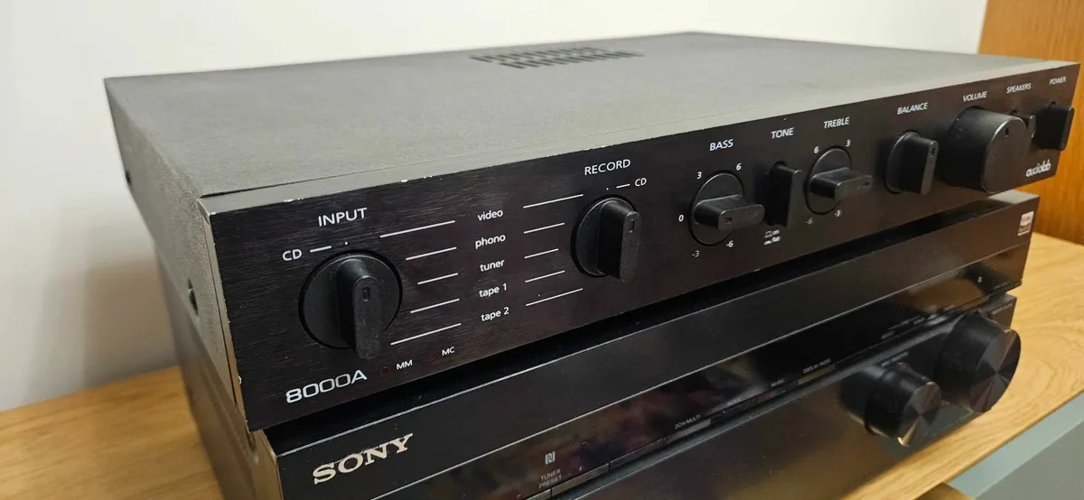 Audiolab 8000a amplifier - Image 2
