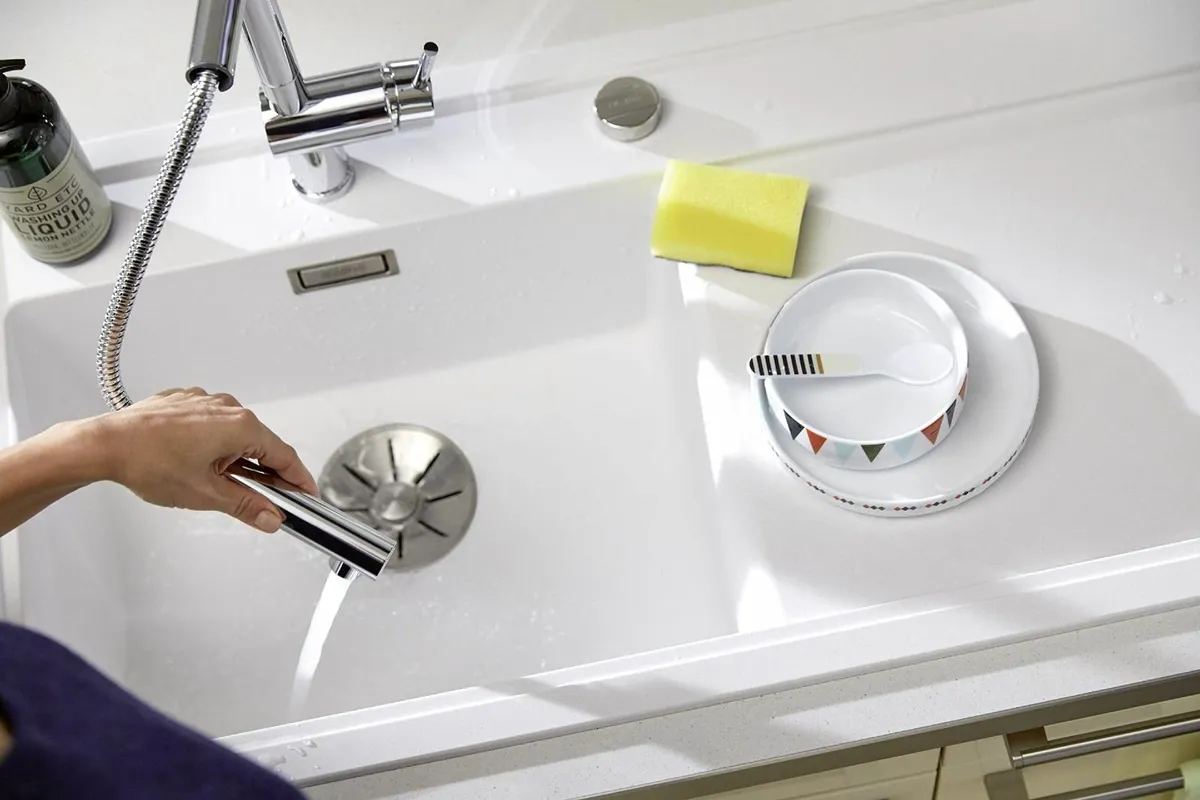 512402 Linus-S Kitchen Mixer Tap Chrome - Image 4