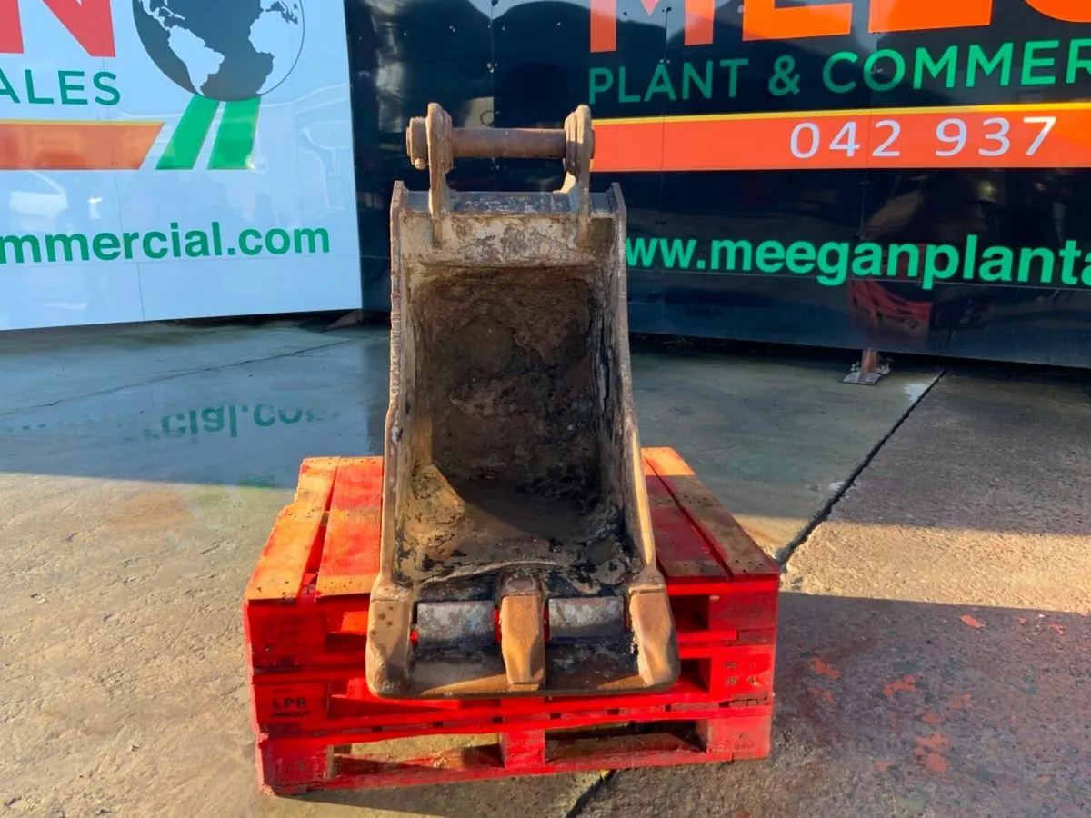 24" GEITH DIGGING BUCKET......65m PINS........621. - Image 3