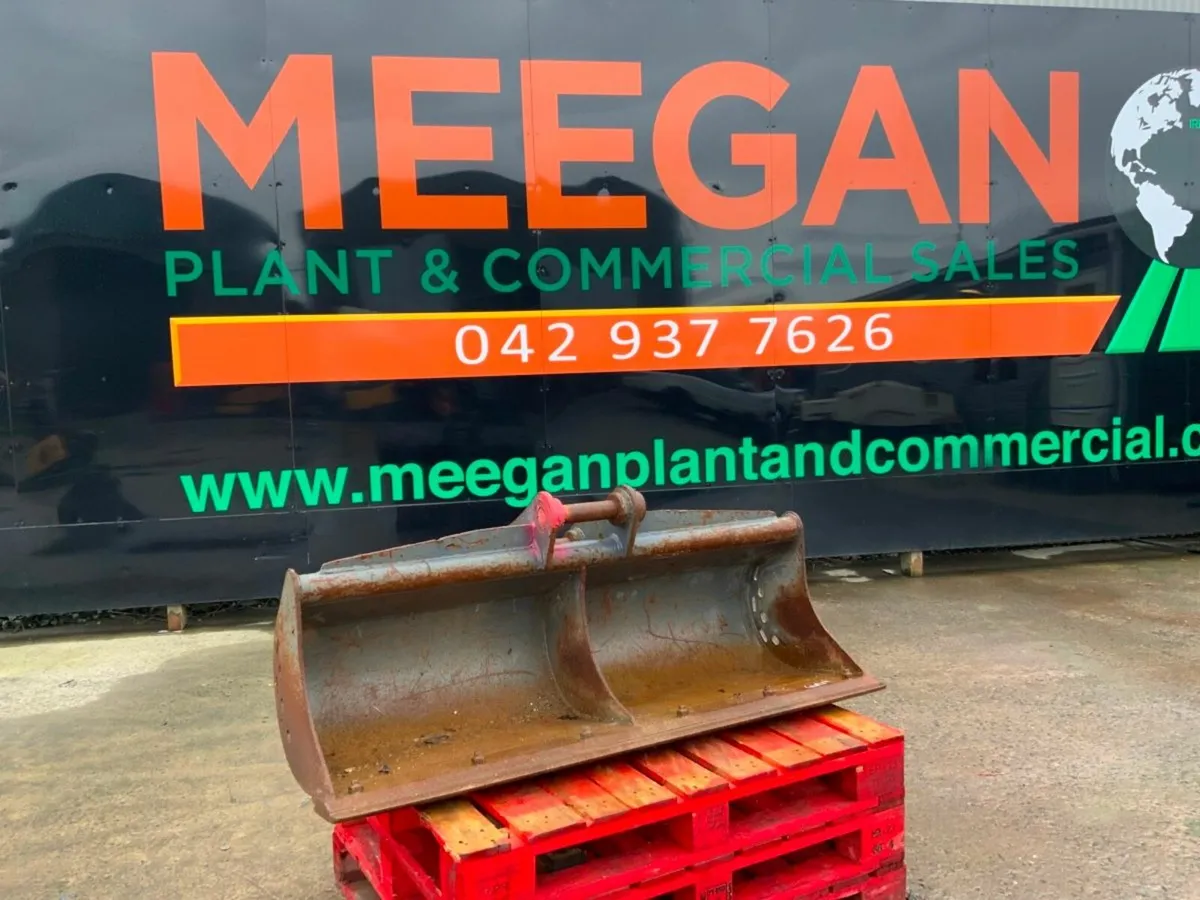 60" STRICKLAND GRADING BUCKET.....50mm........274f - Image 1