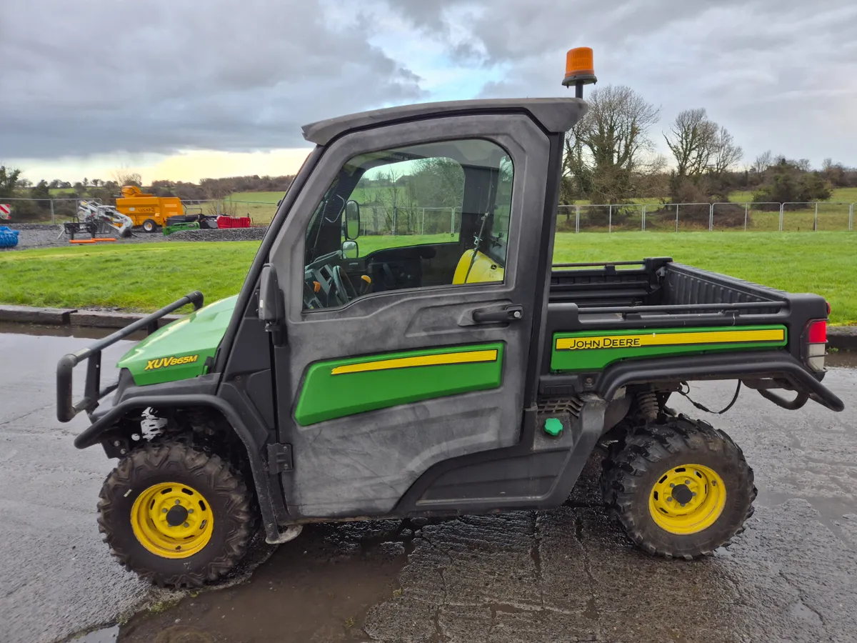 John Deere XUV 865M 2018 - Image 2