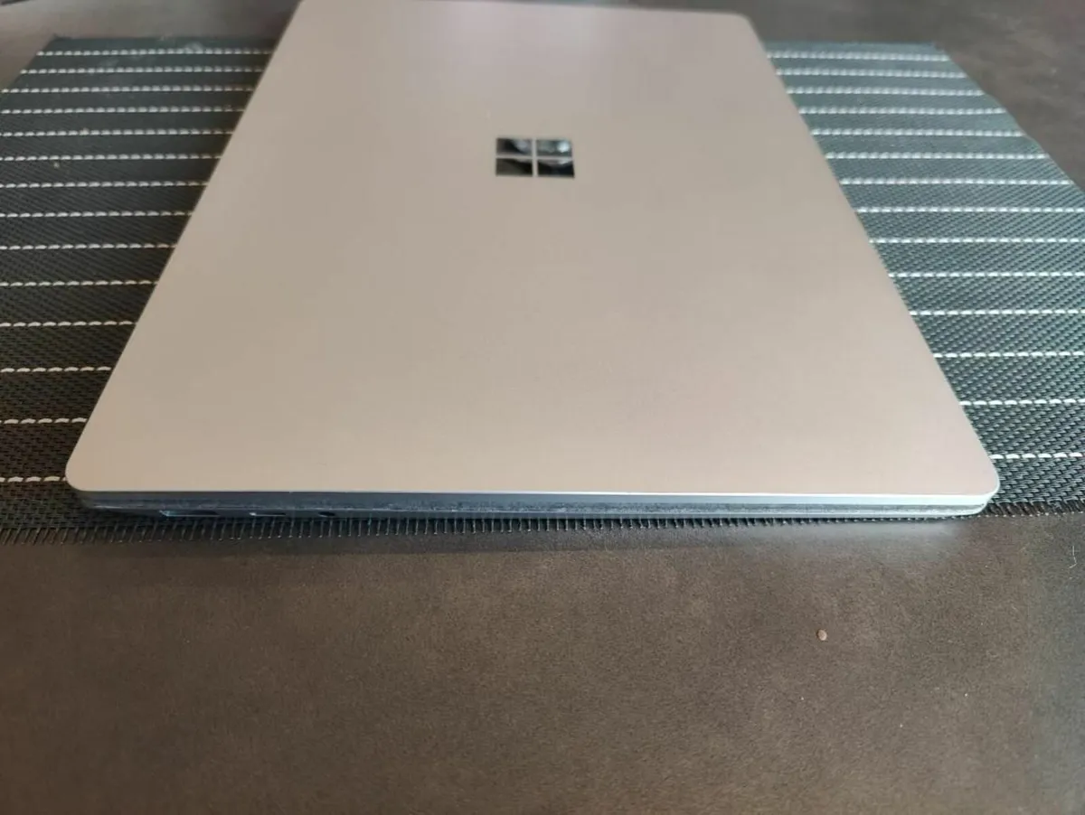 Microsoft Surface Laptop 3 Win 11 Pro I5 8GB 256GB - Image 4