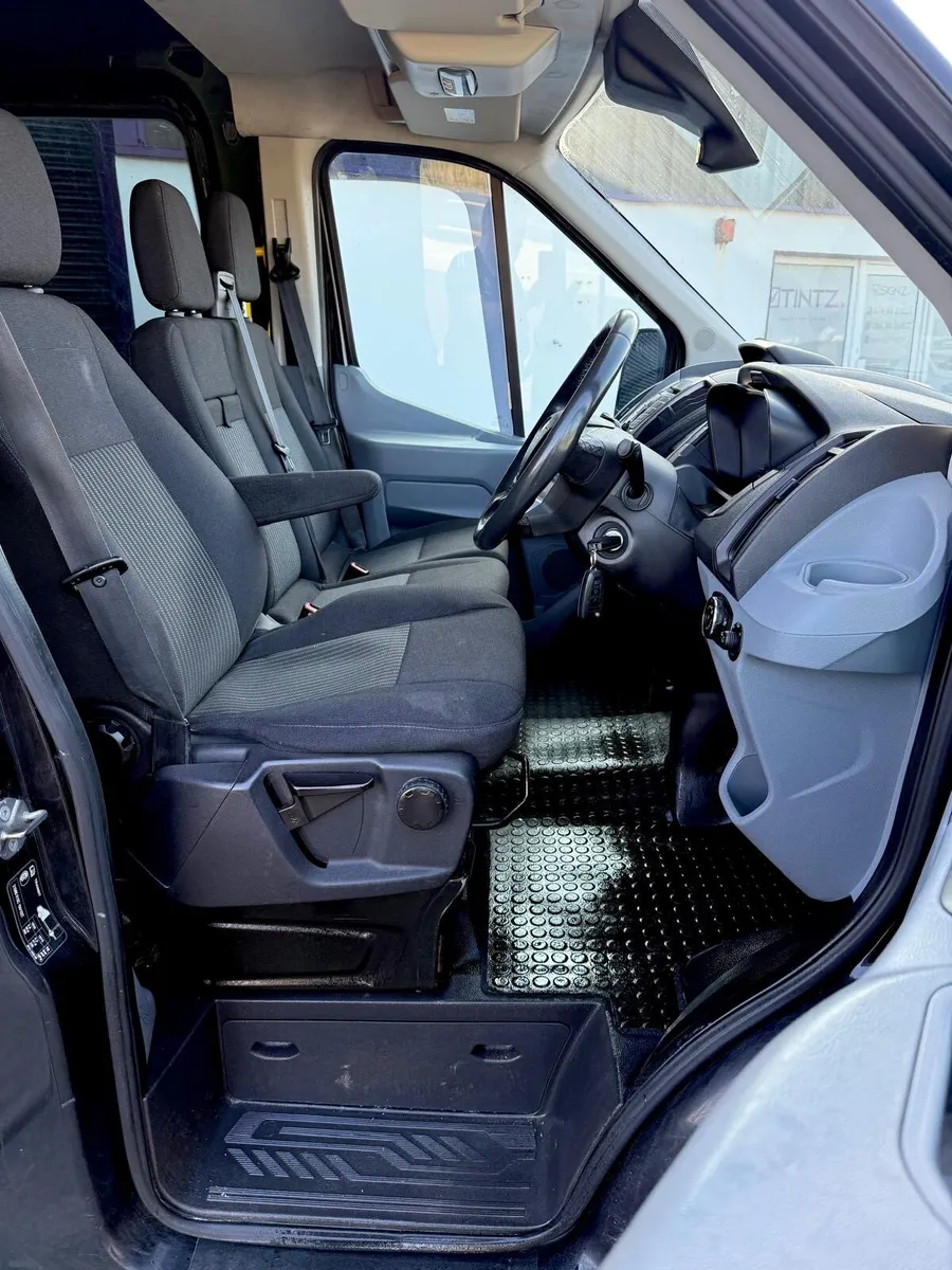 Ford transit - Image 4