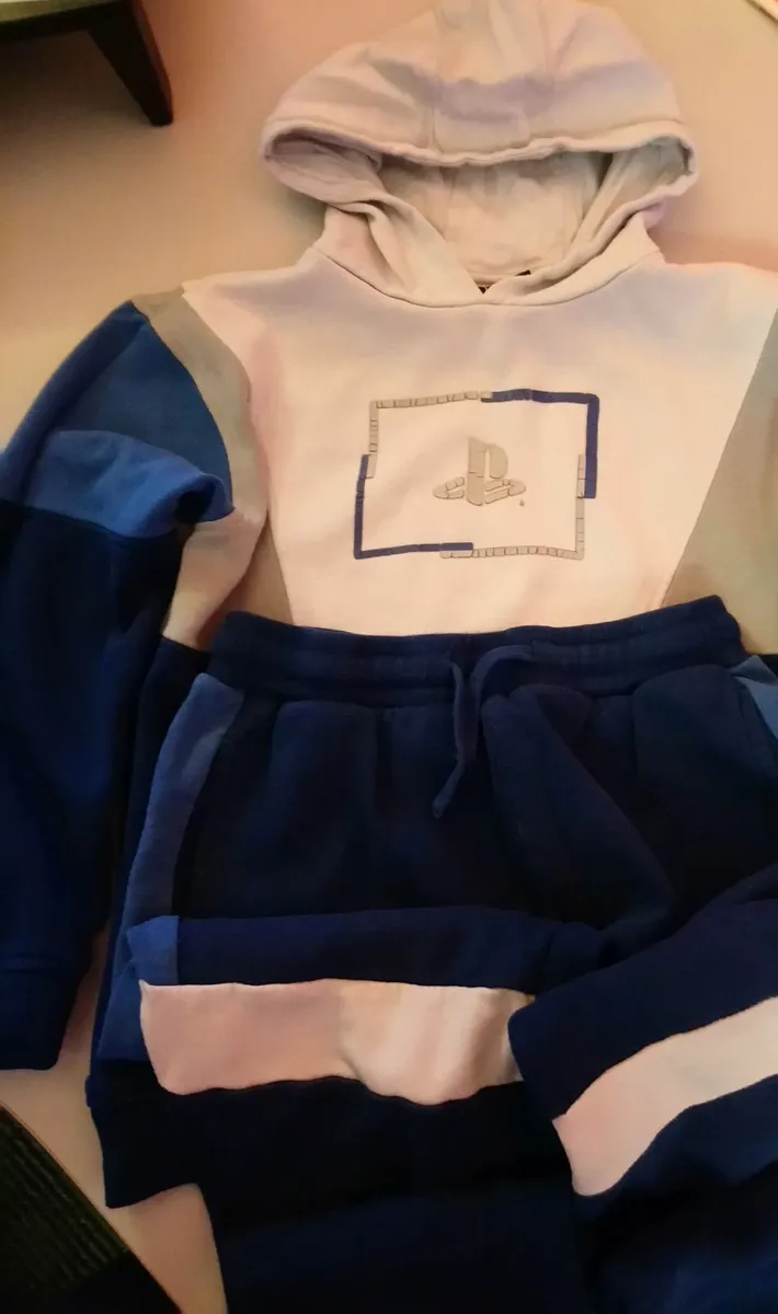 Original PLAYSTATION tracksuit jumper pants 8-10Y - Image 3