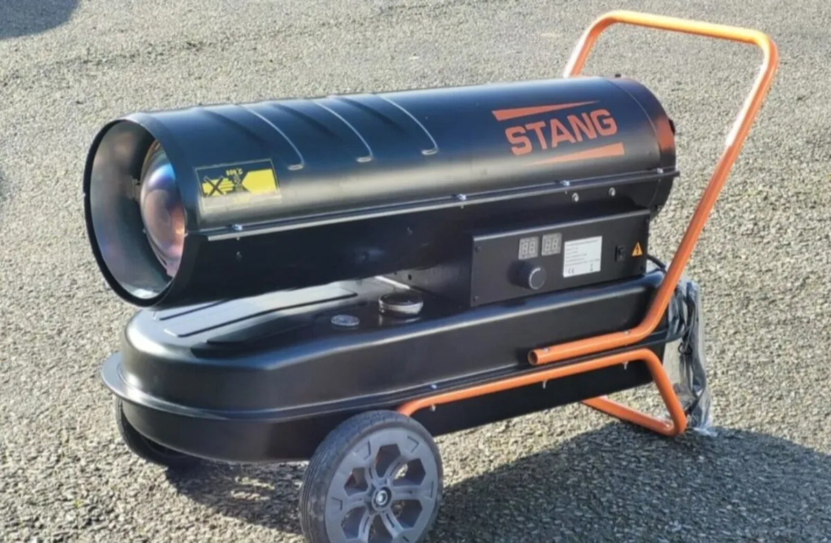 Space heater - Image 1