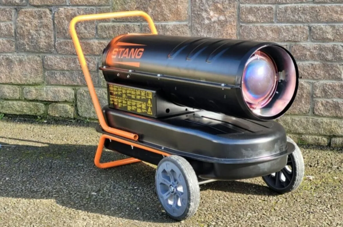 Space heater - Image 2