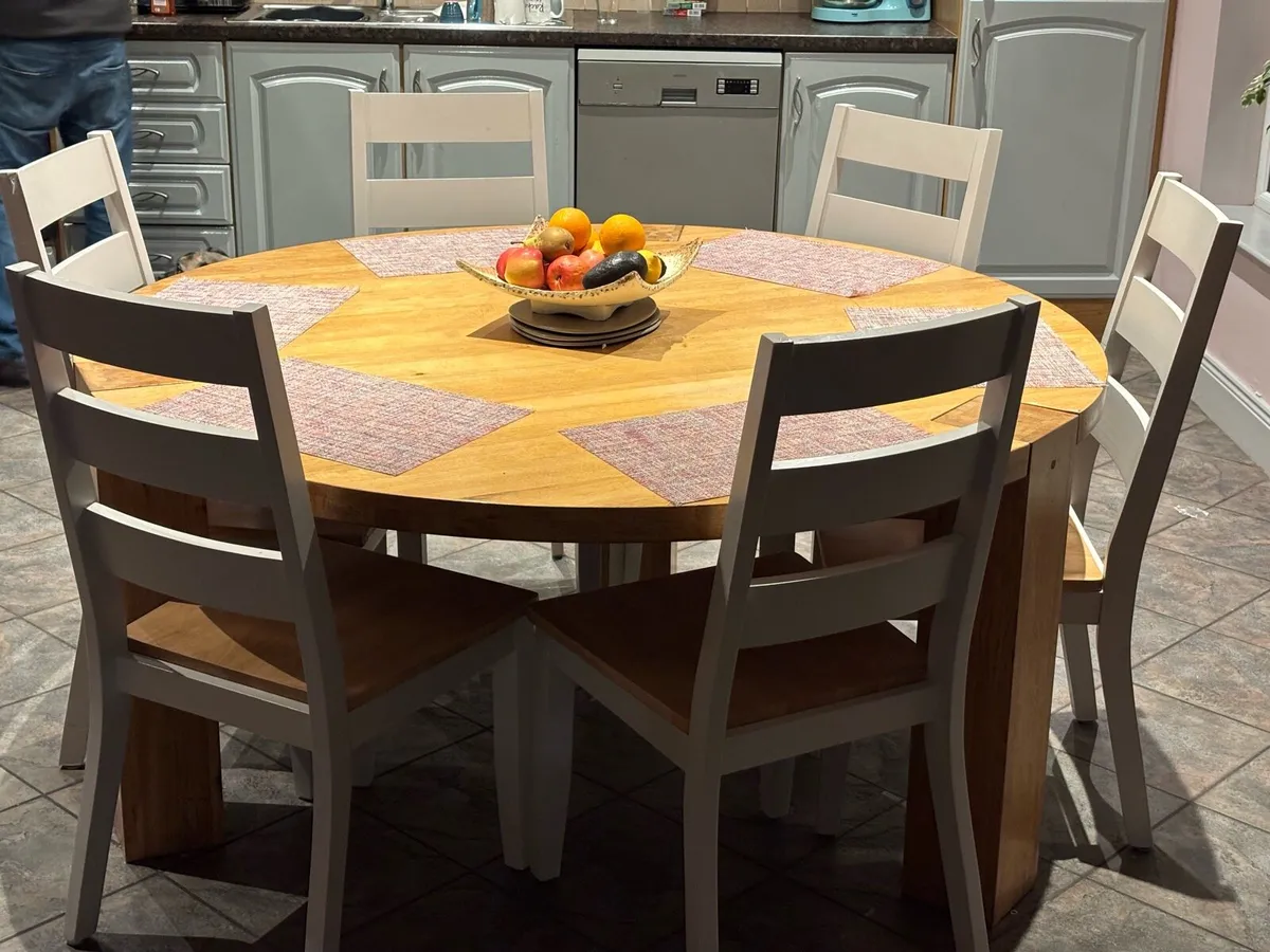 Solid kitchen table - Image 3