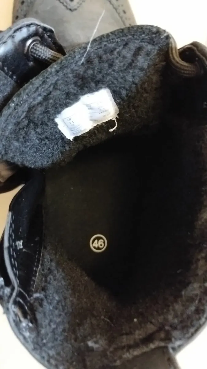 Clarks Men's Westcombe Matte Boots leather shoes - Image 4