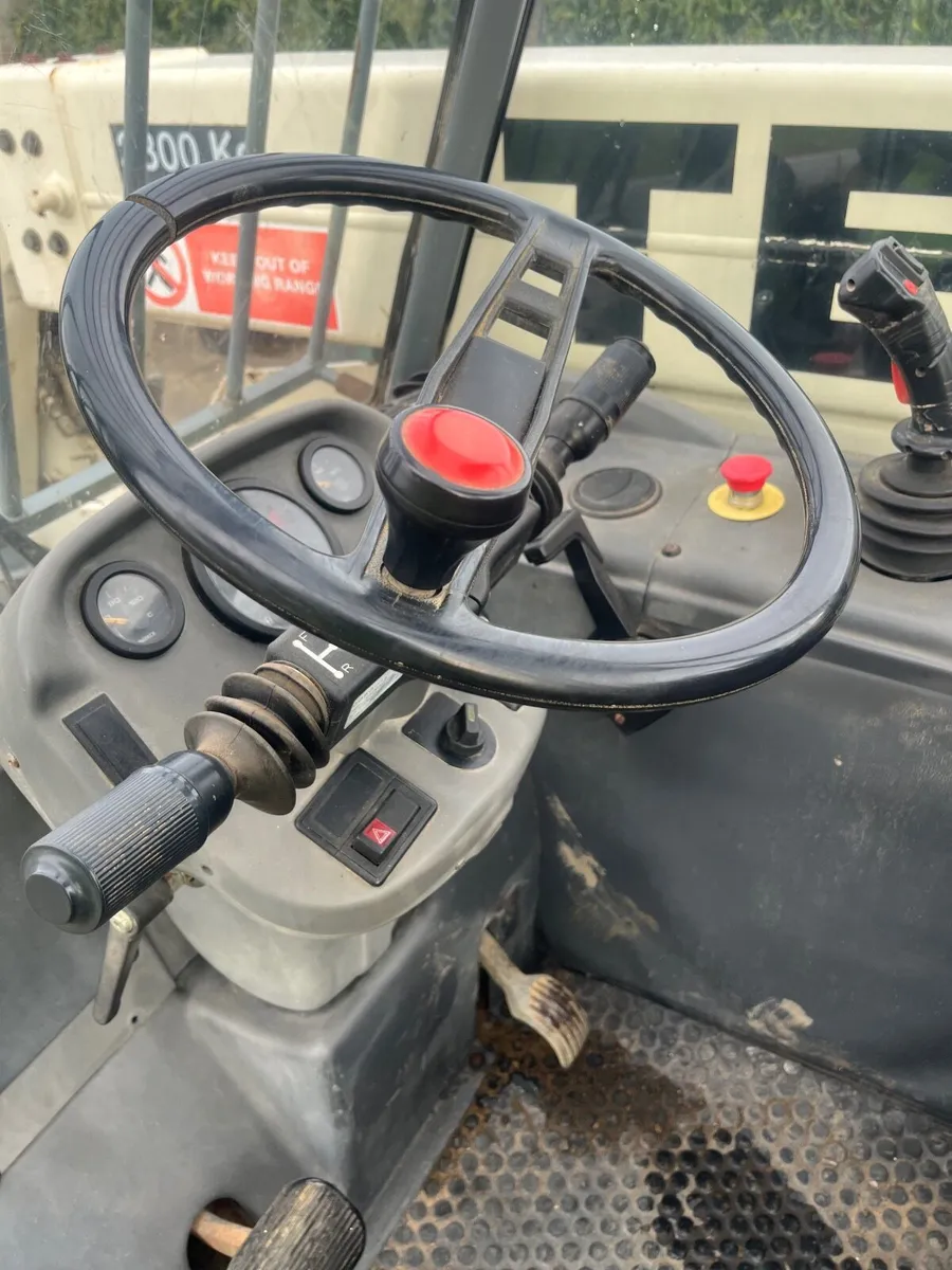 Terex telehandler - Image 2
