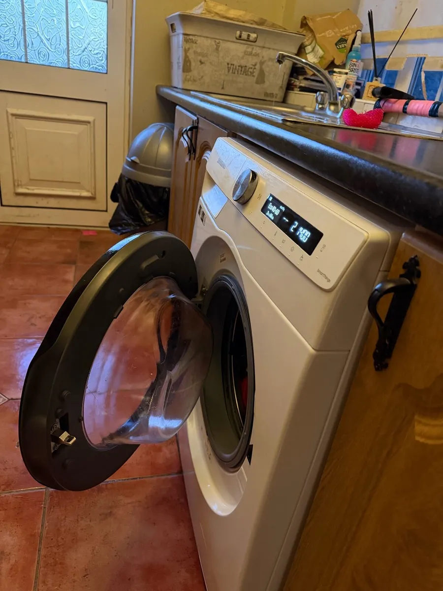 Samsung 9kg smart sense Washing machine - Image 1