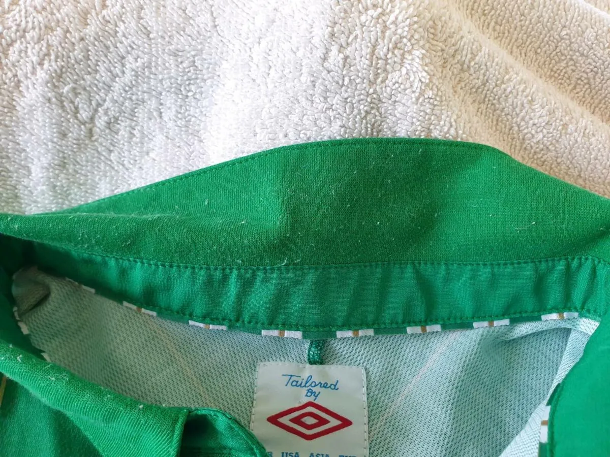 Ireland Football Home Jersey 2011 to 2012 Small - Image 2