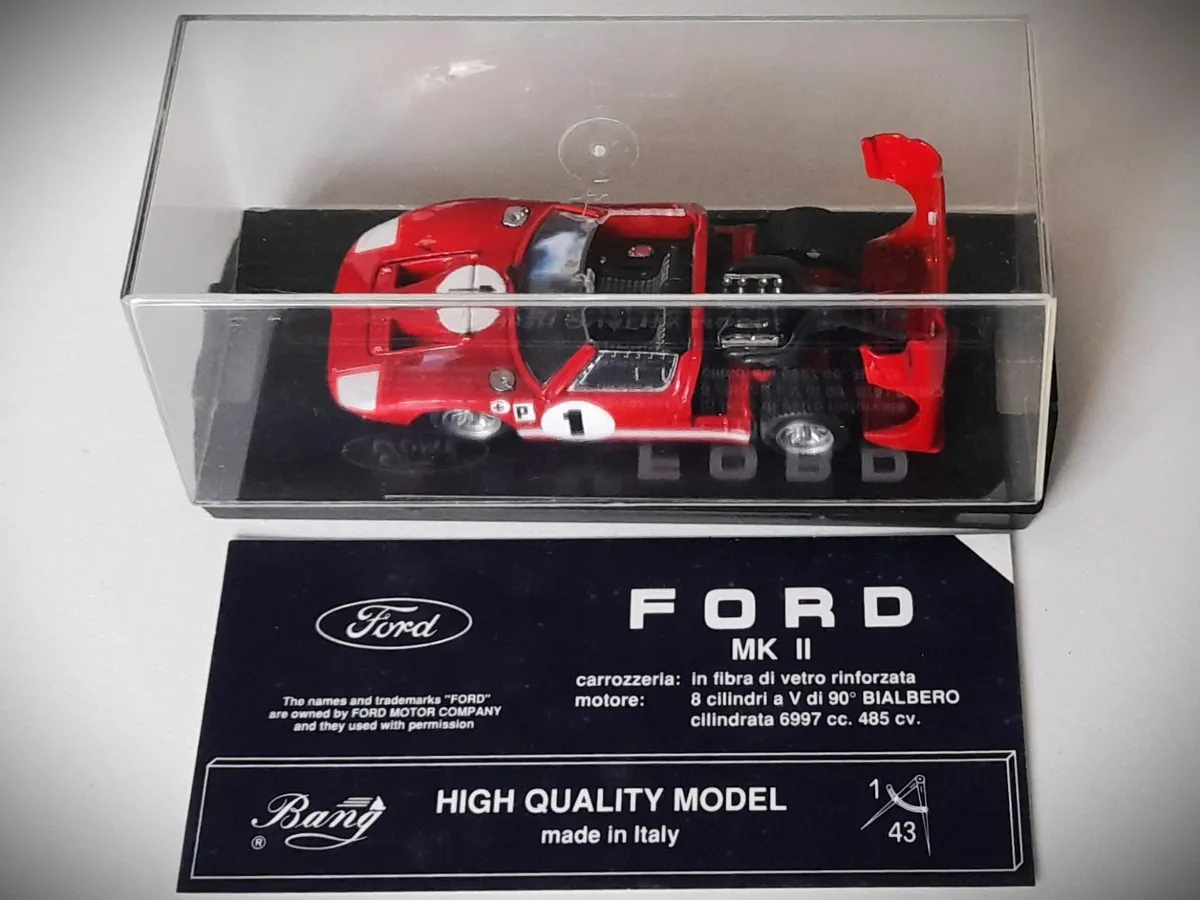 Collectable Bang Model 1:43–Ford GT40 Mk2 X1 Open - Image 1
