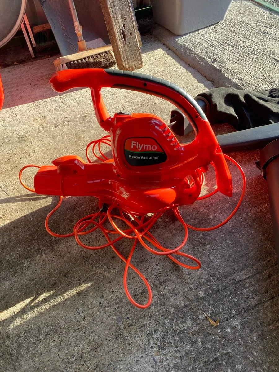 Flymo Leaf Blower - Image 4