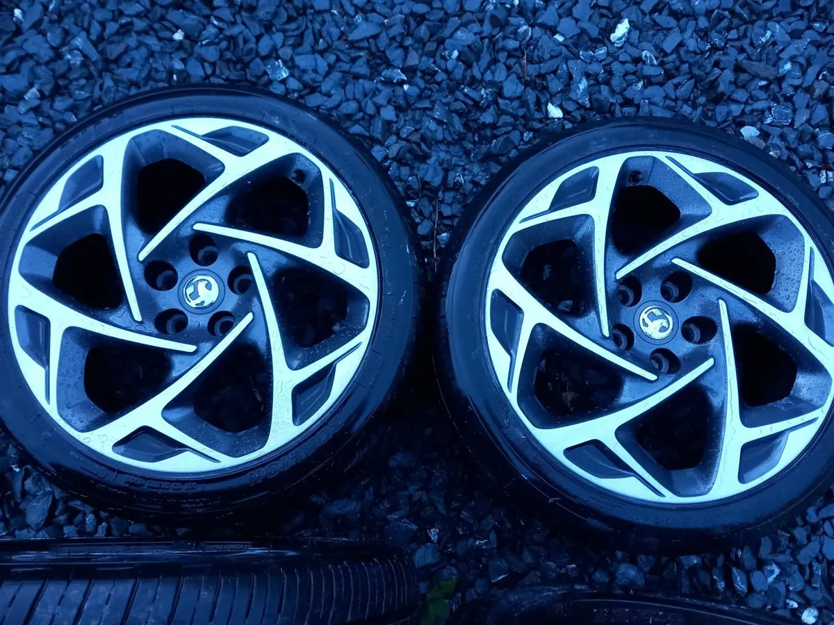 ☄️5x120 Insignia 19inch ▪︎Genuine rims▪︎ ☄️ - Image 2