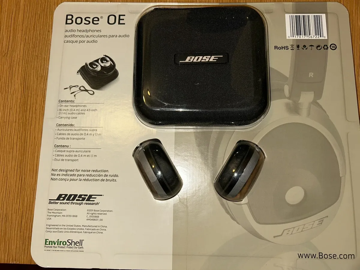 BOSE OE headphones in packaging - Image 2