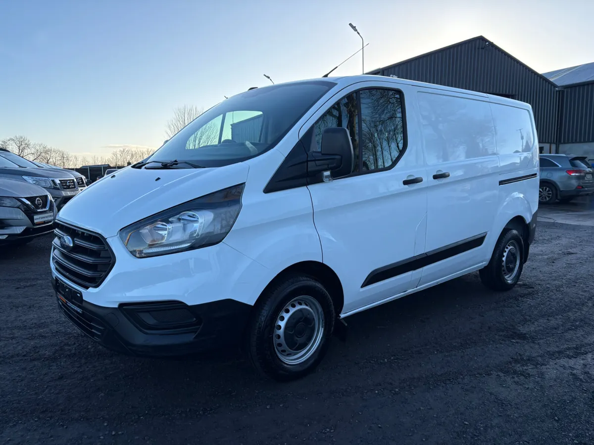 Ford Transit Custom - Image 2