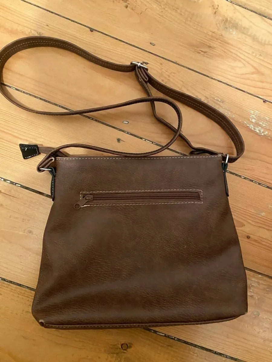 Charm & Shape Shoulder Bag - Brown - Image 4