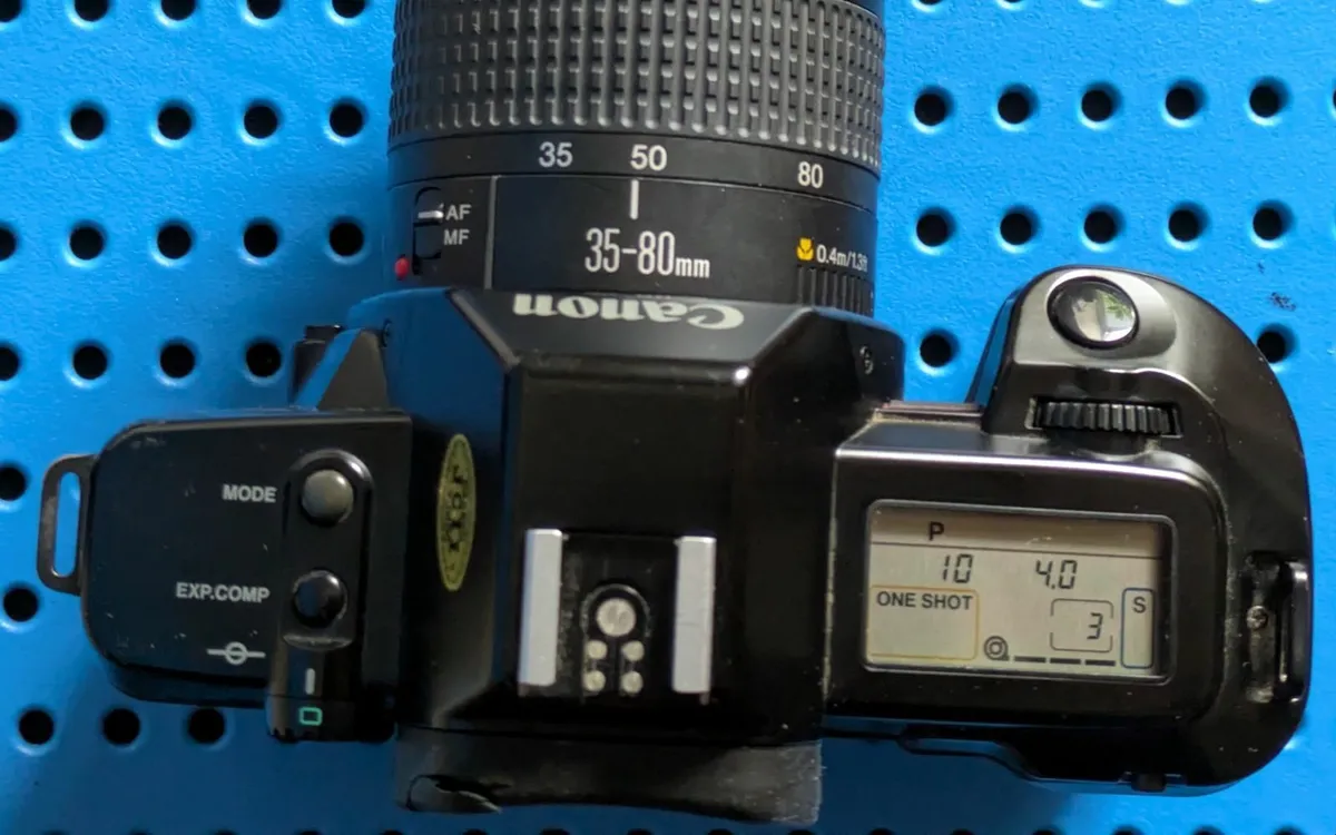 Canon EOS 650 - Image 3