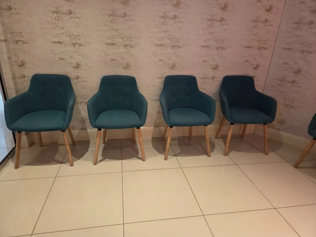 Waiting room/Reception areas chairs - Image 1