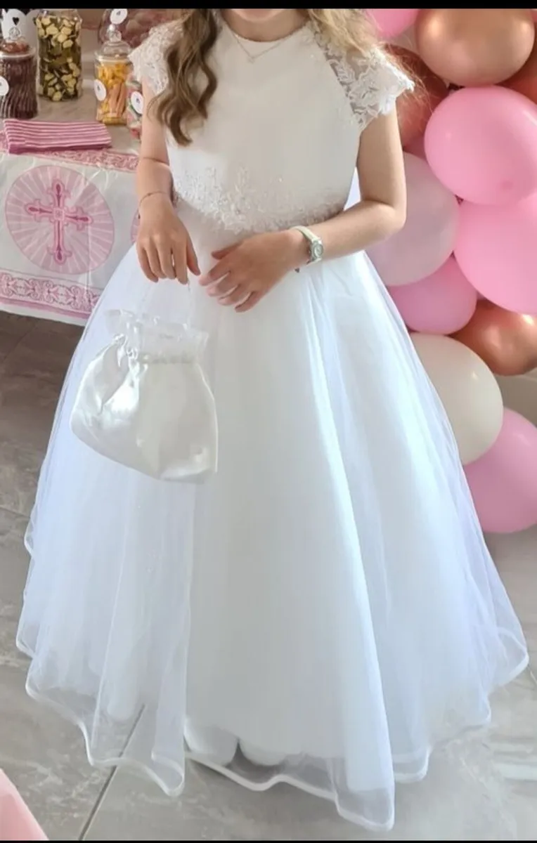 Communion dress - Image 4
