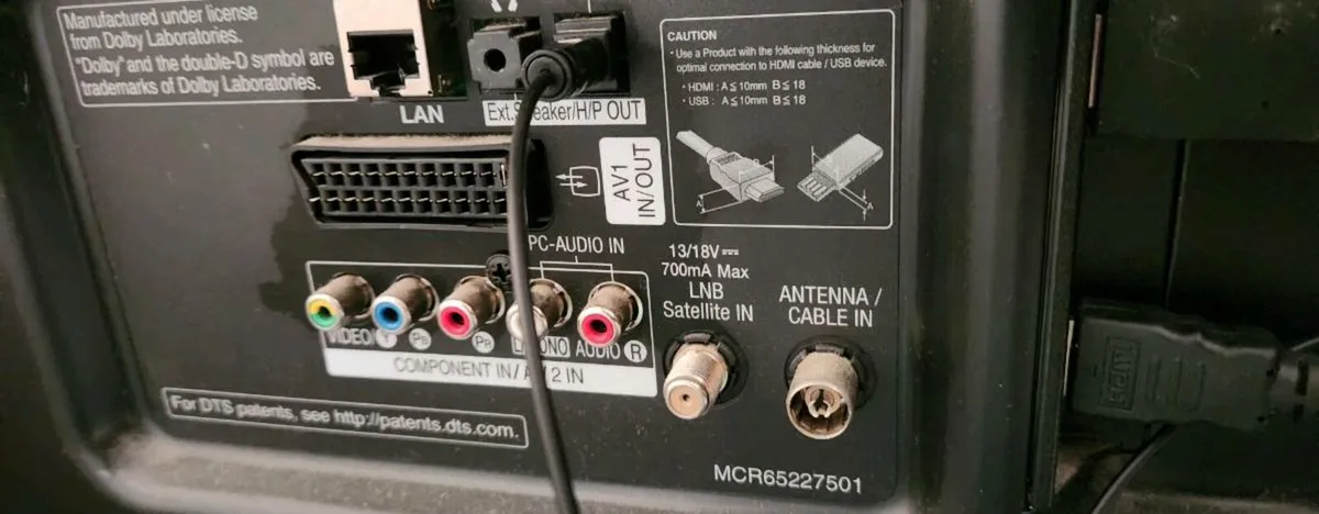 LG 47” Smart LED TV – WebOS & Magic Remote - Image 2