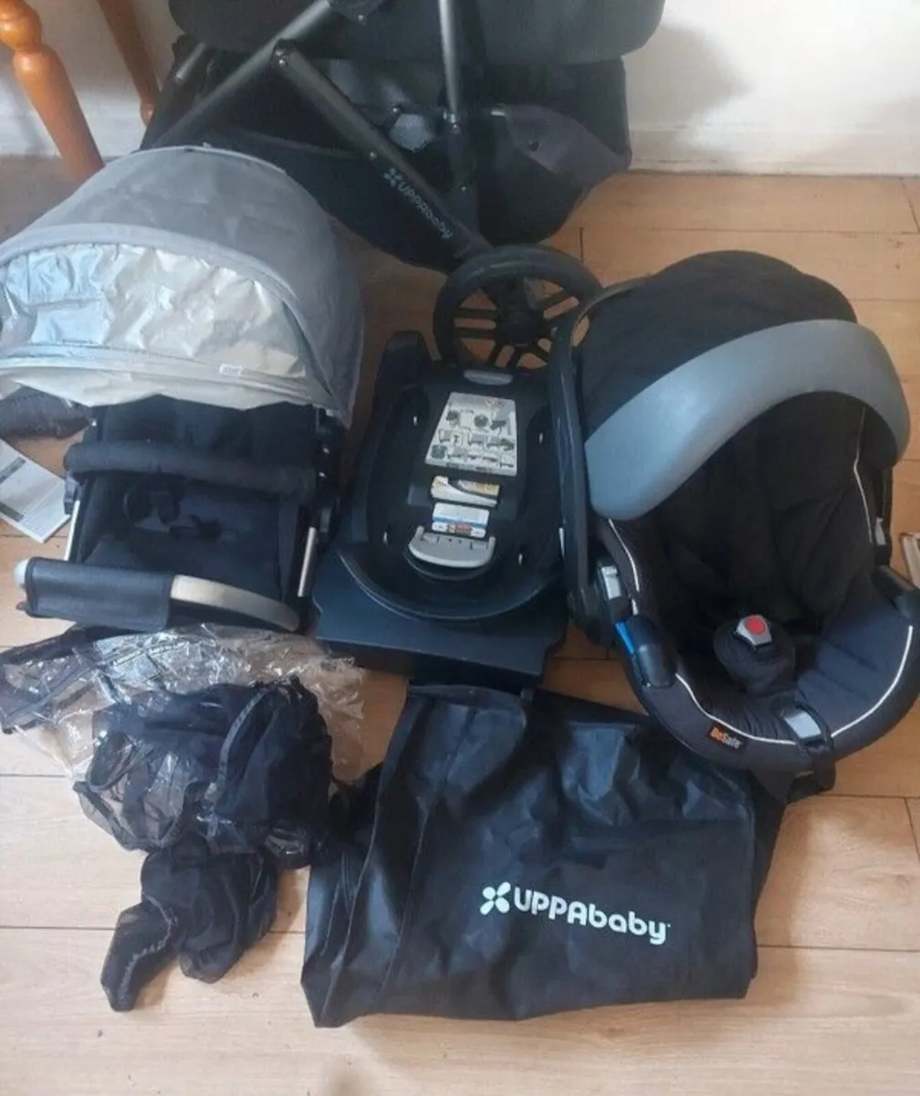 Uppababy vista travel system - Image 4