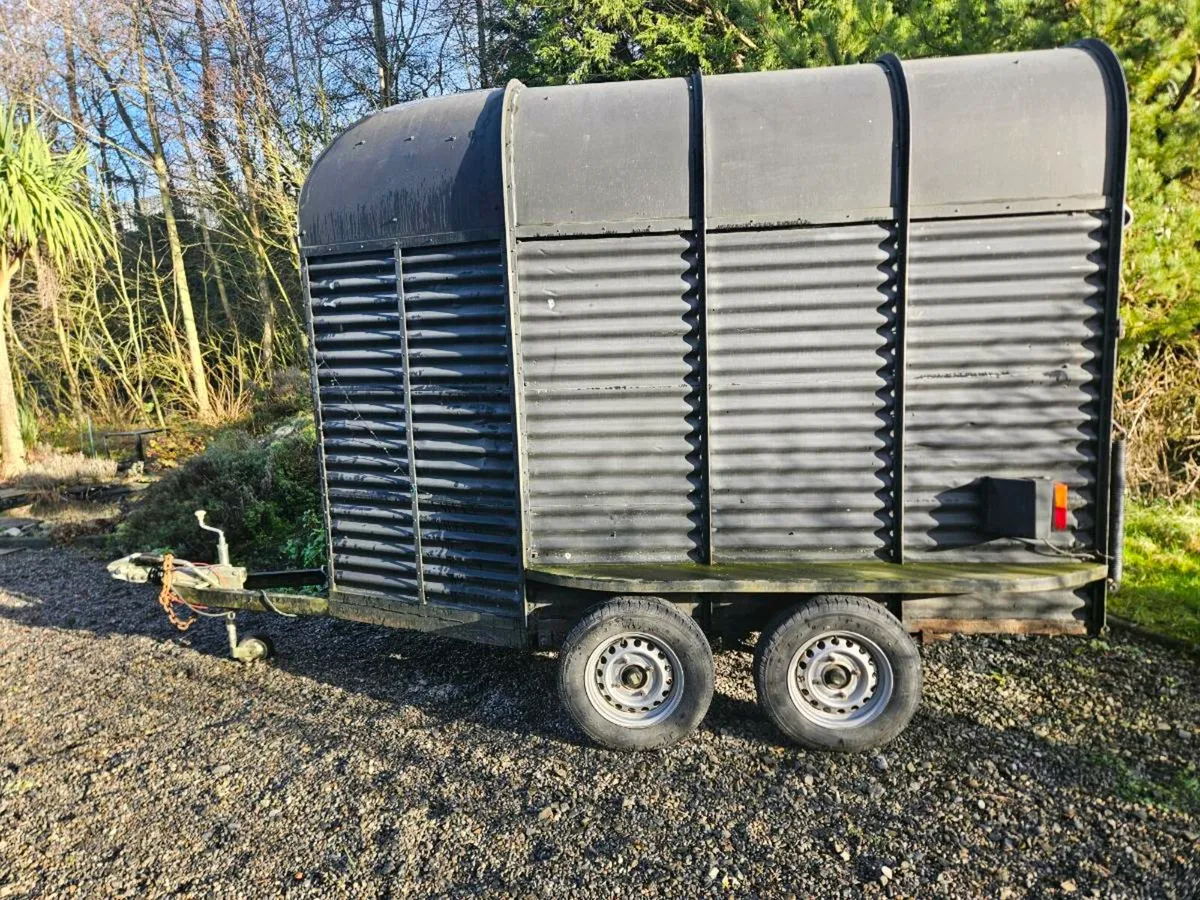 Horsebox Project - Image 1