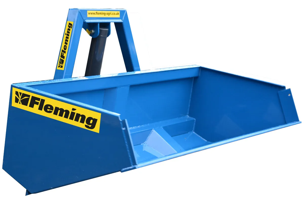 New Fleming 6' Hydraulic Transport Box