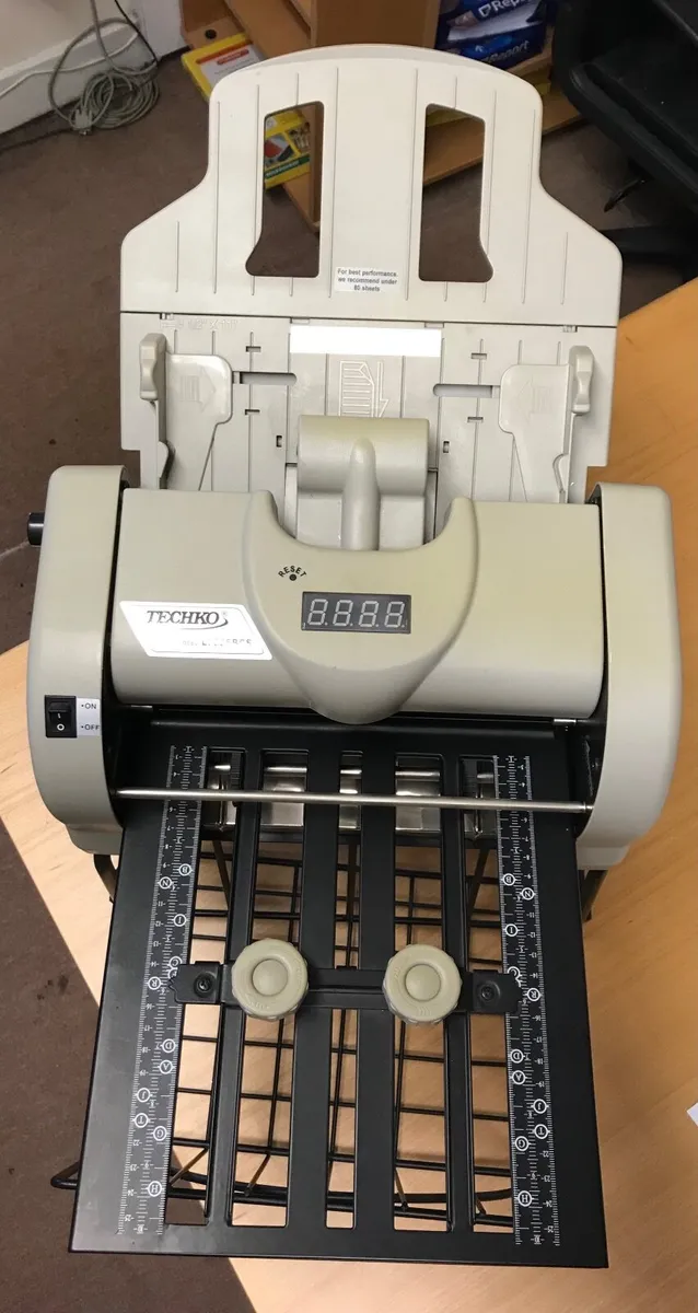 Paper folding machine - Image 3