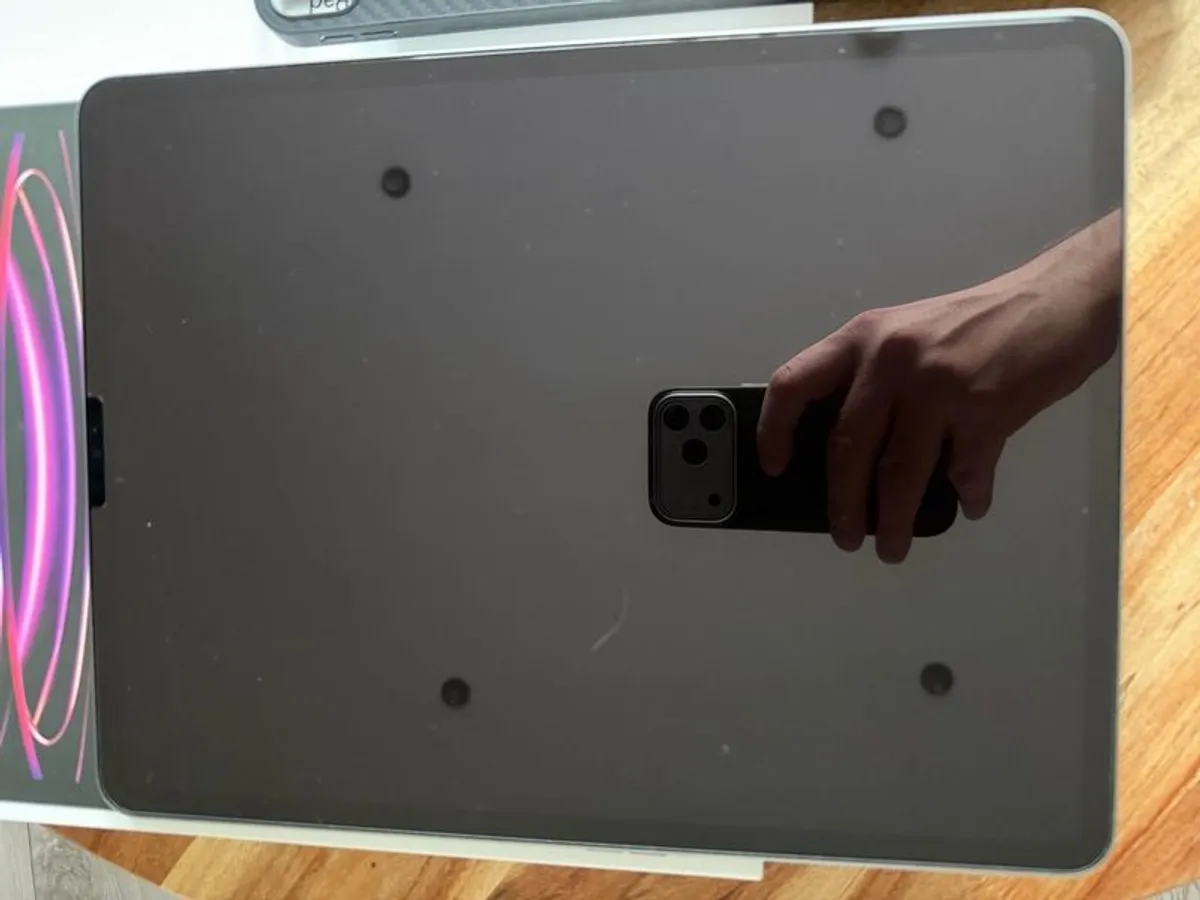 iPad Pro 12.9 M2 November 2022 bundle + AppleCare until 05/02/26 - Image 3