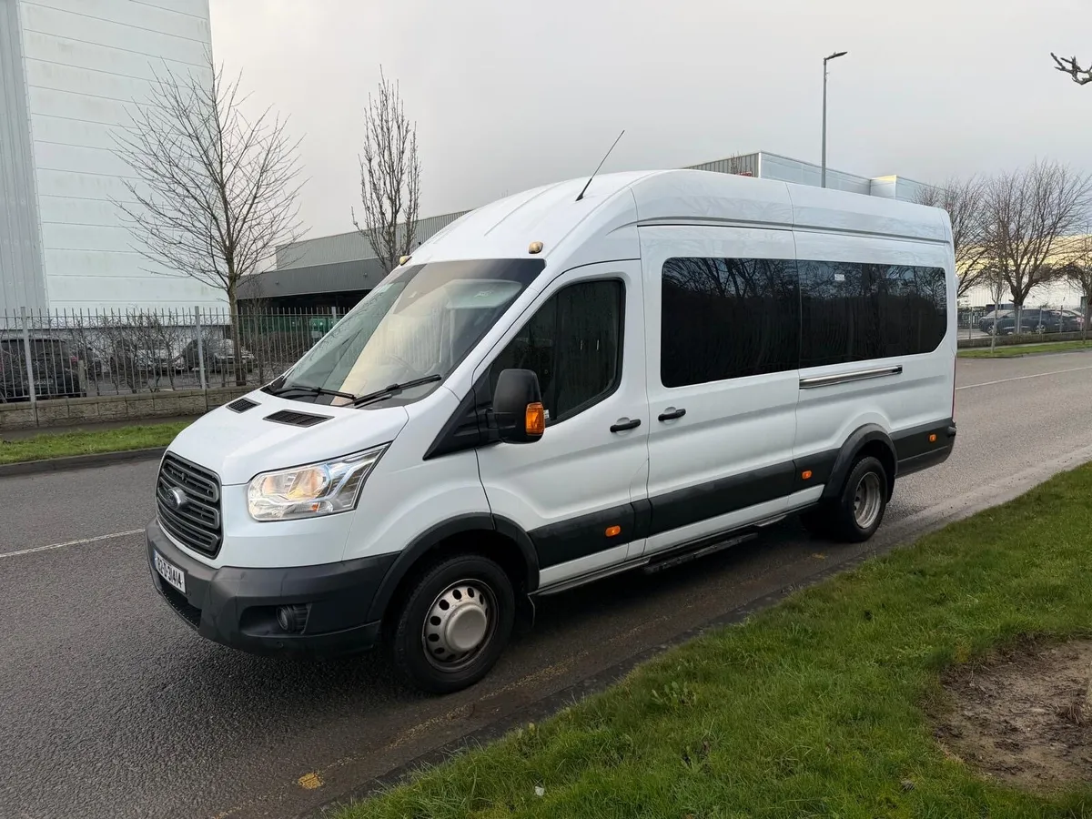 2018 Ford transit minibus 16 seater only 31k miles - Image 3
