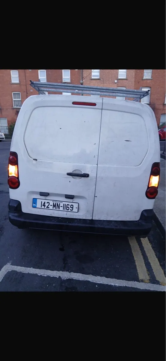 Peugeot Partner Van - Image 2