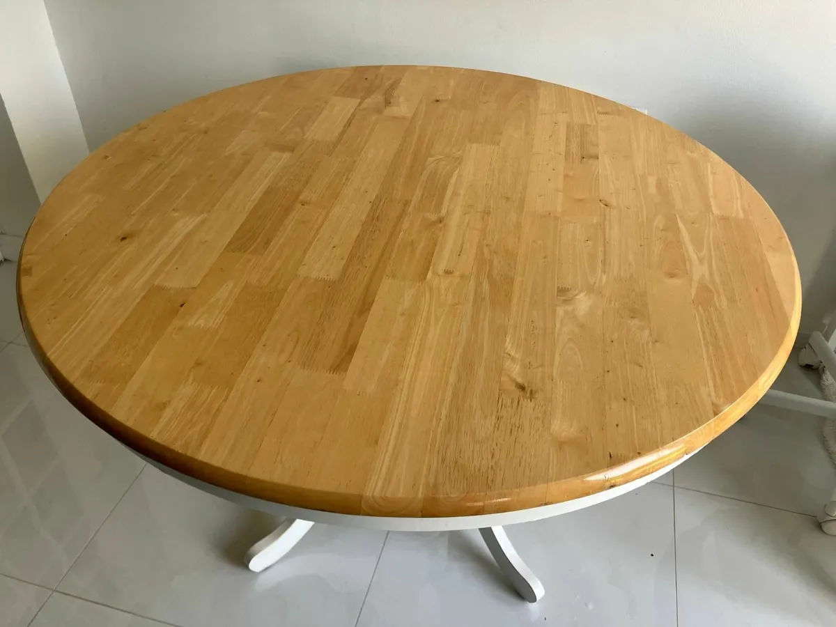 Dining table - Image 2