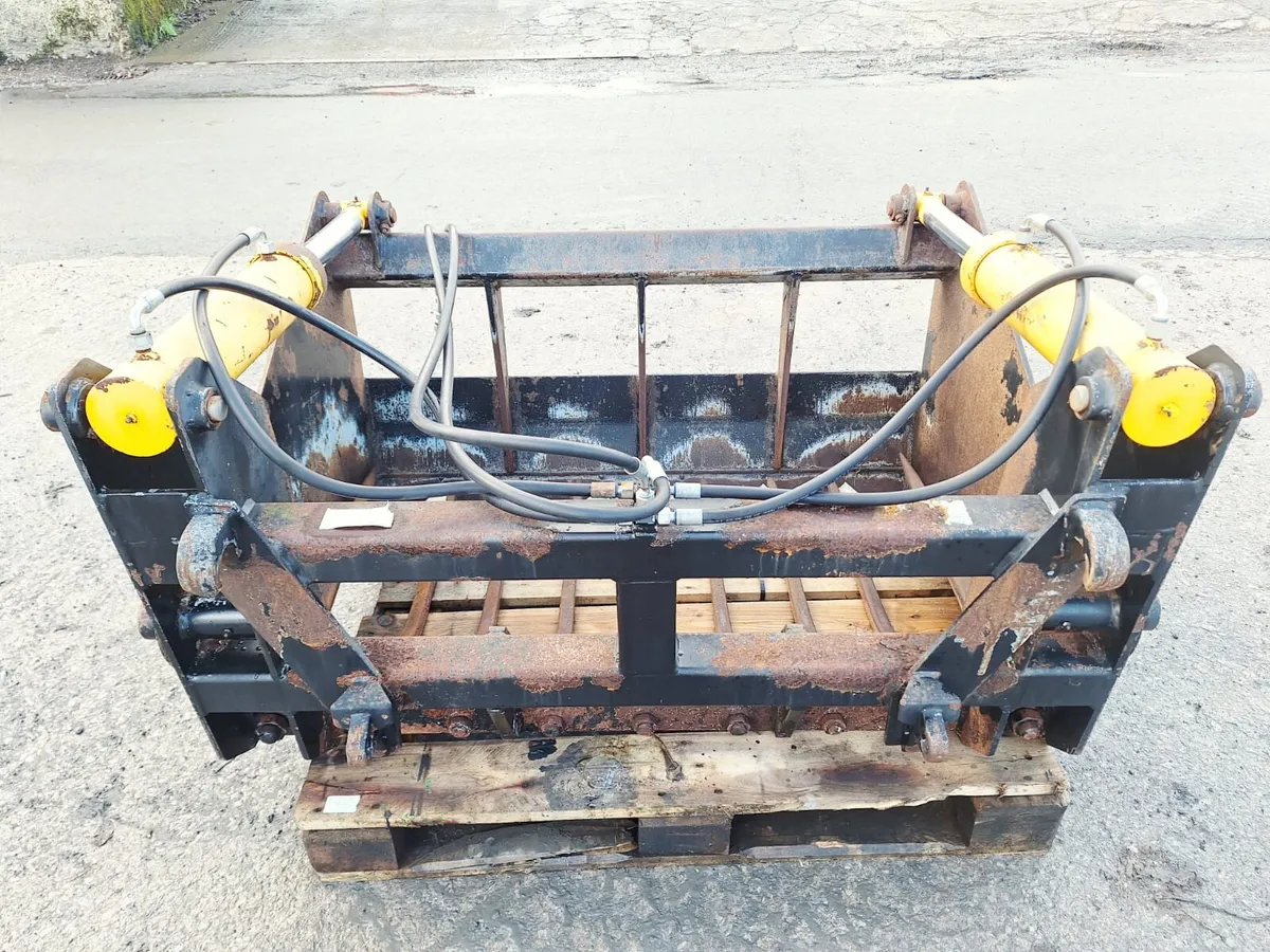 Rossmore 4'4" Shear Grab - Image 2