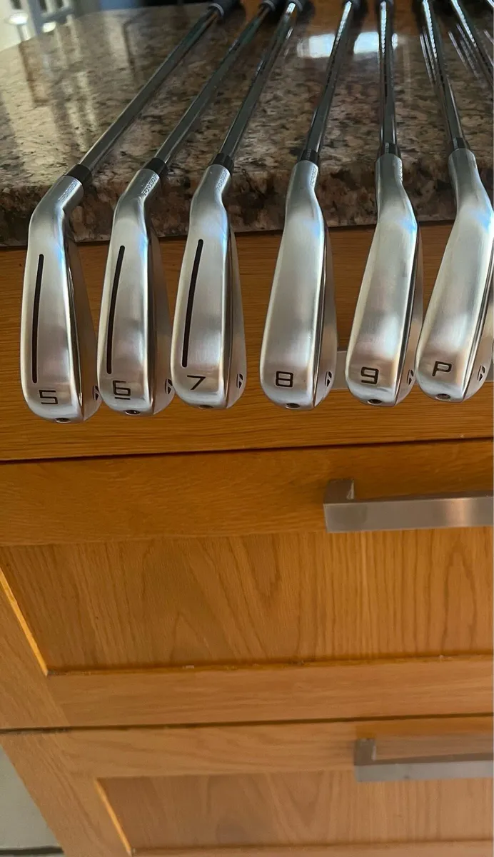 Taylormade P790 irons - Image 1