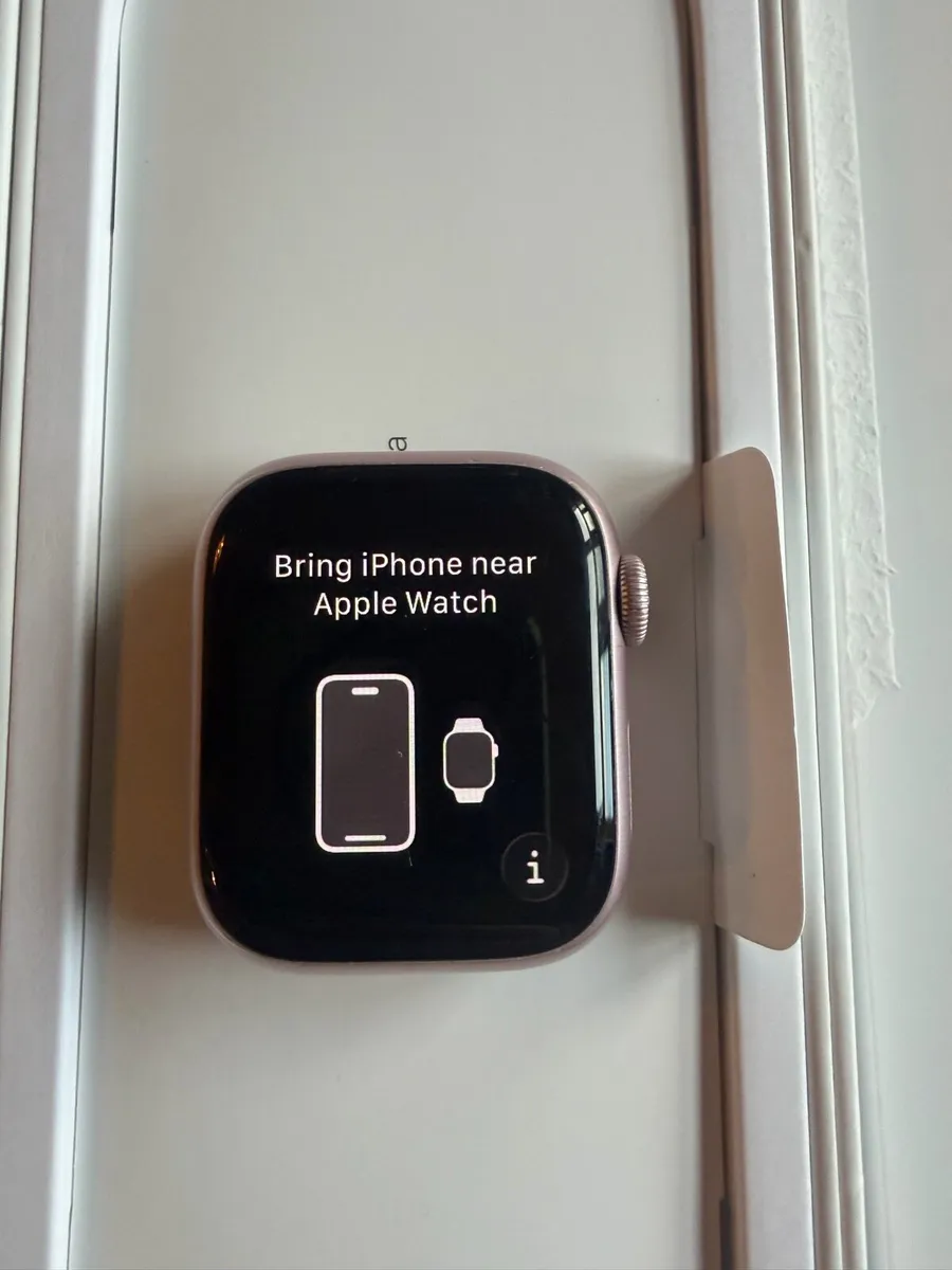 Apple Watch series 9 - Image 1