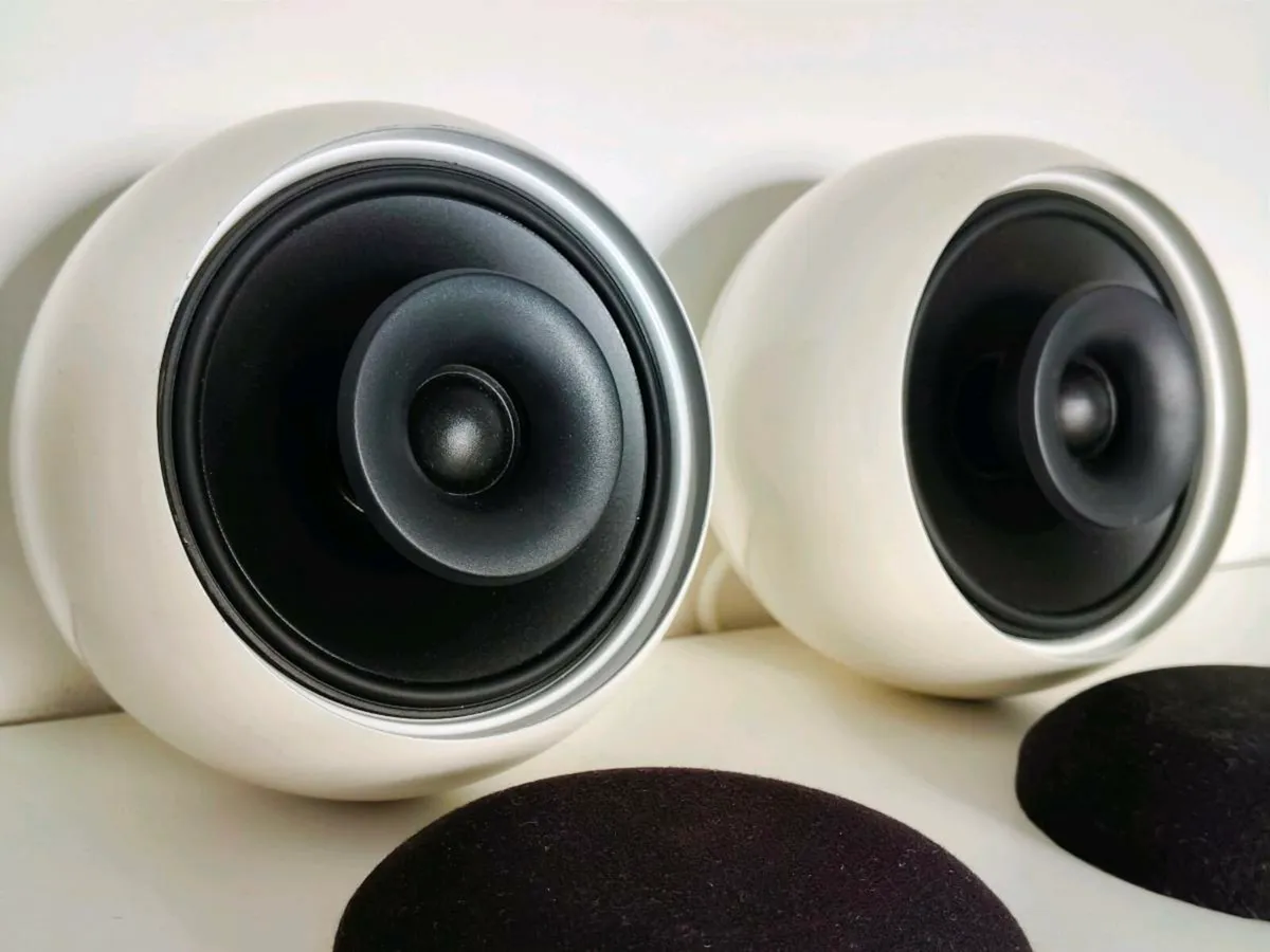 Cabasse Eole 2 HighEnd Speakers🇫🇷France🗼🎶🎵🎶 - Image 1