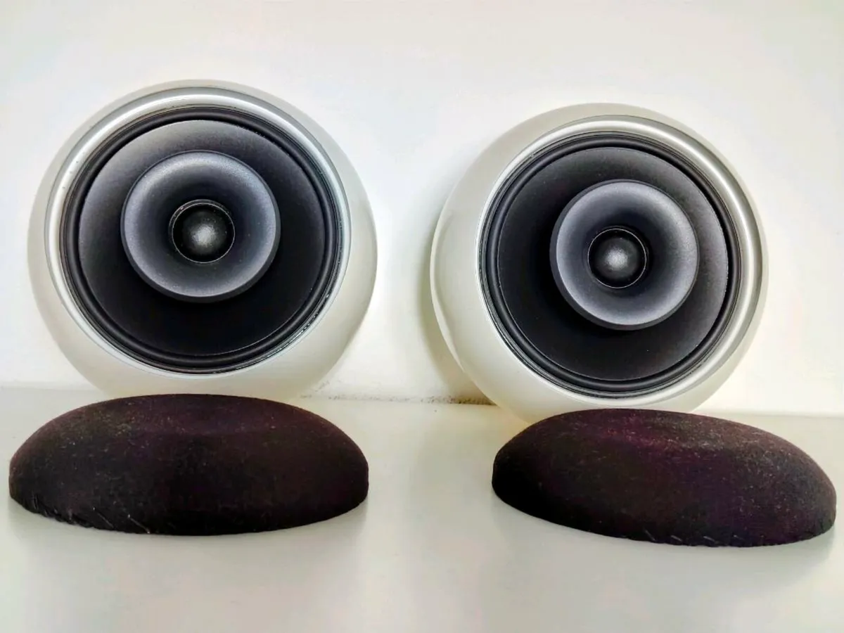 Cabasse Eole 2 HighEnd Speakers🇫🇷France🗼🎶🎵🎶 - Image 2