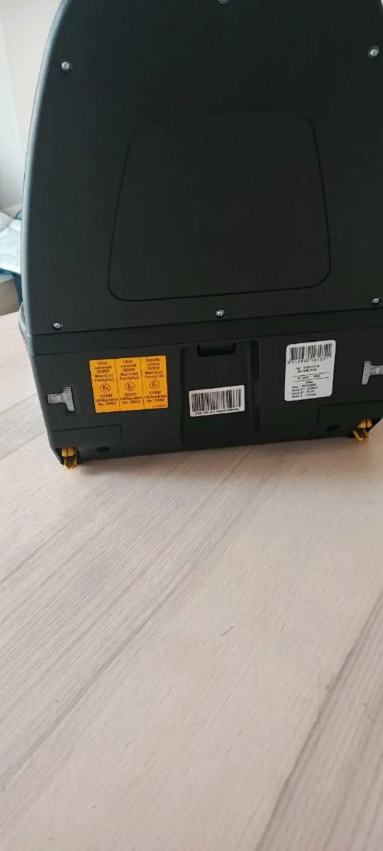 Maxi-Cosi FamilyFix3 Isofix Base 0-18kg - Image 3