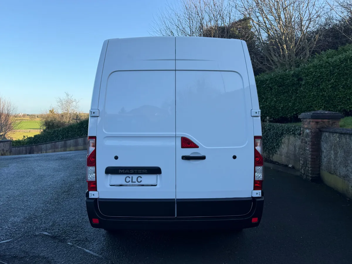 Renault Master 2023 - Image 4