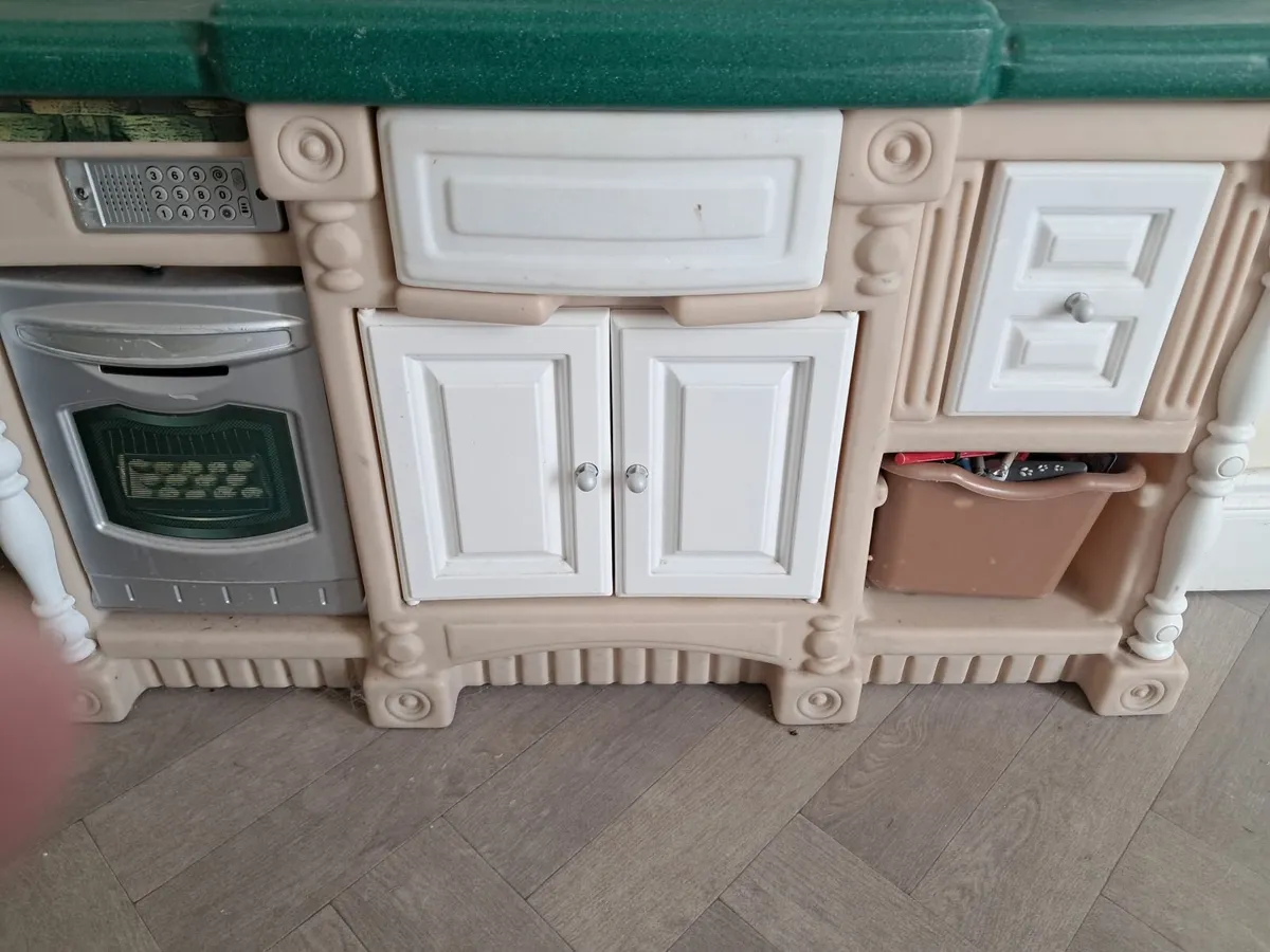 Play kitchen - Image 3