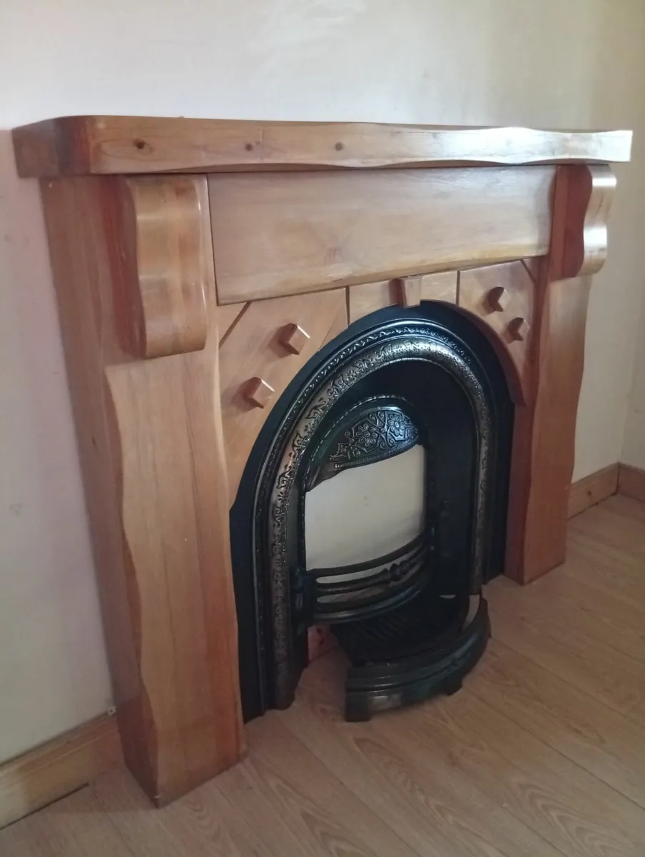 Solid Modern Fireplace Surround+insert - Image 4